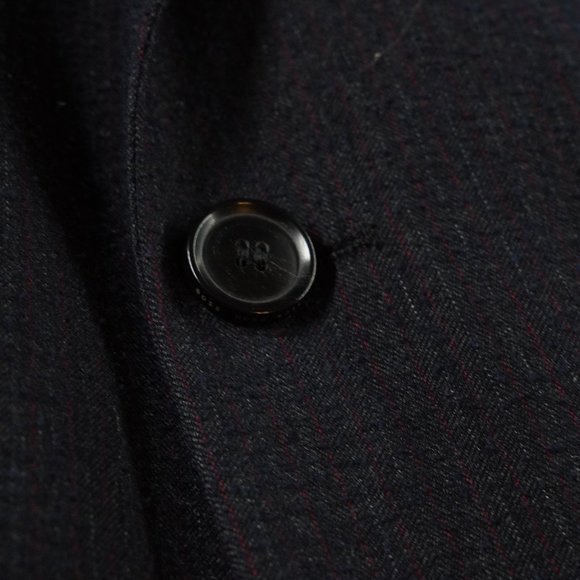 Hugo Boss Navy Blazer Sport Coat with subtle stripes - 44R - Picture 6 of 15